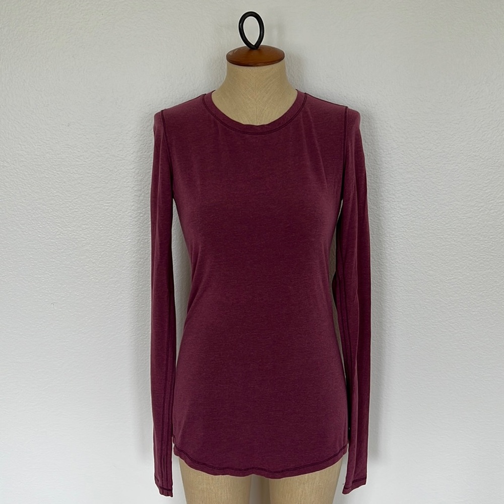 Lululemon Long Sleeve Top Size 6